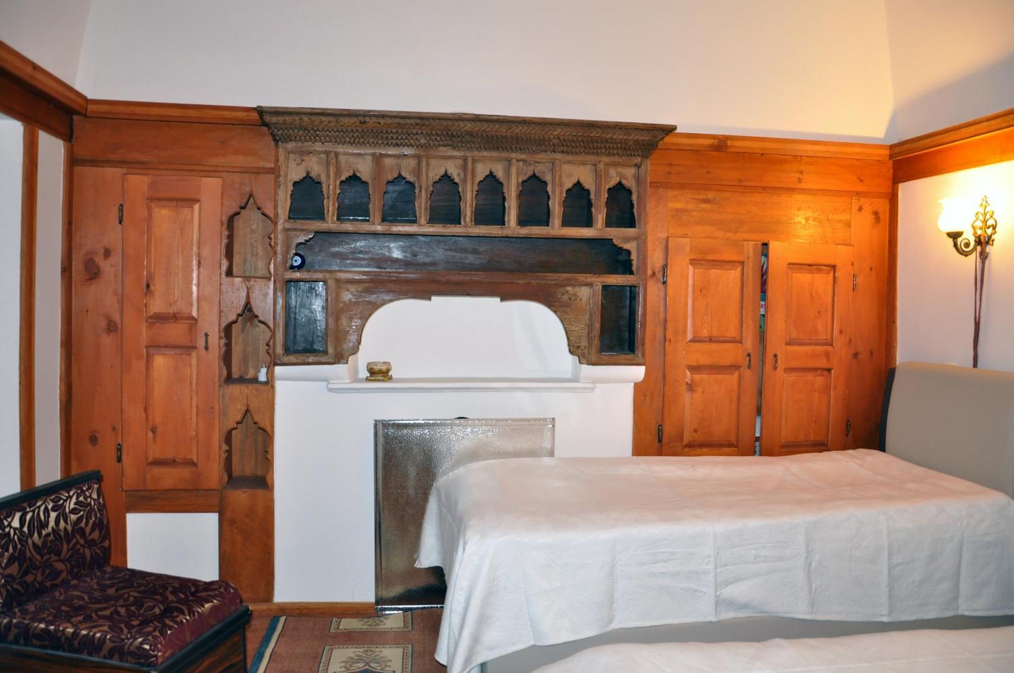 סאפראנבולו Demirkapi Konak Hotel חדר תמונה